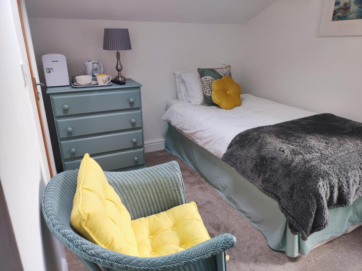Pleasant Streams Barn Bed and Breakfast St Austell Exteriör bild